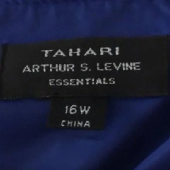 Tahari Arthur S. Levine Dress size 16W - Picture 4 of 6